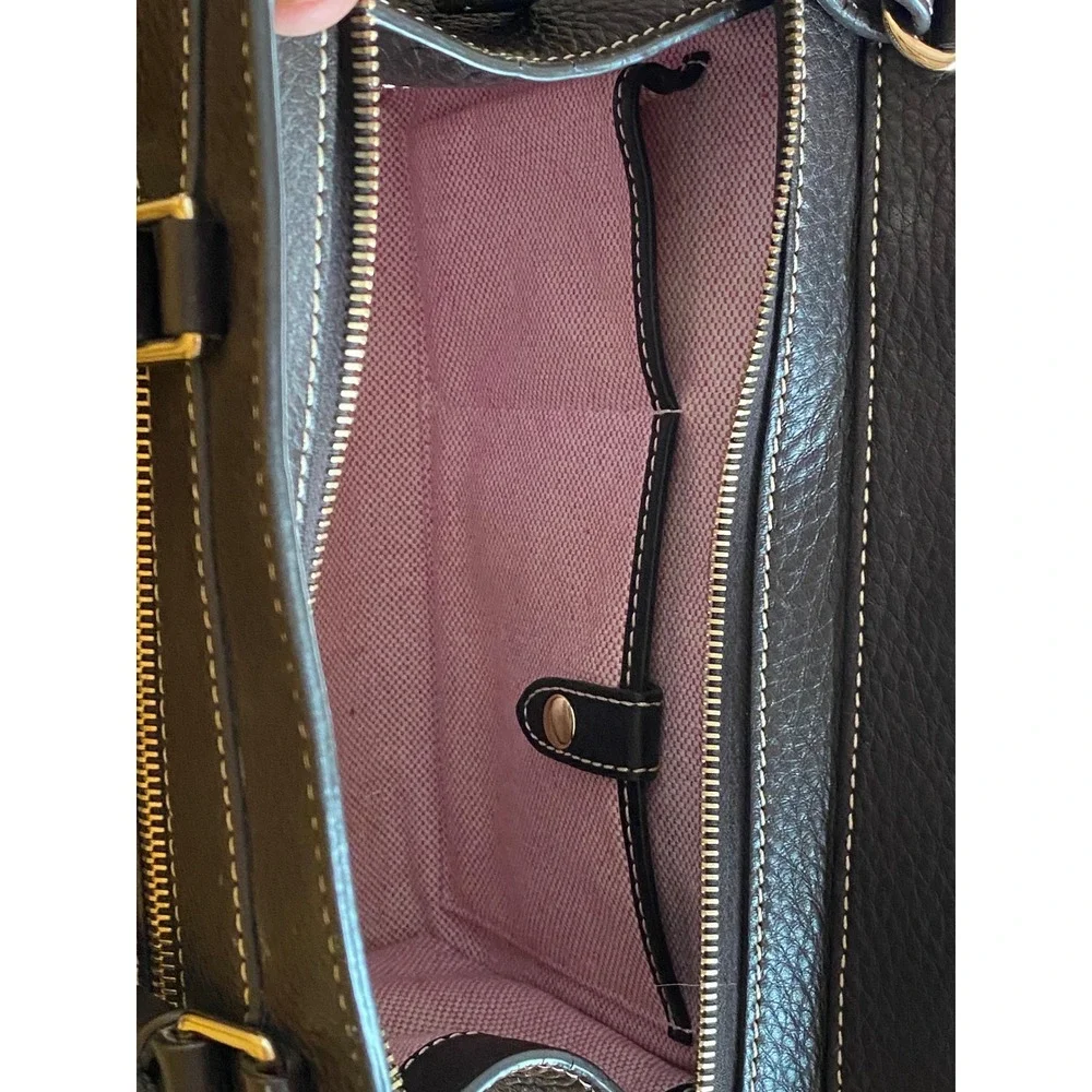 Dooney & Bourke Pebbled Leather Black Satchel VTG Purse Bag Excellent Crossbody